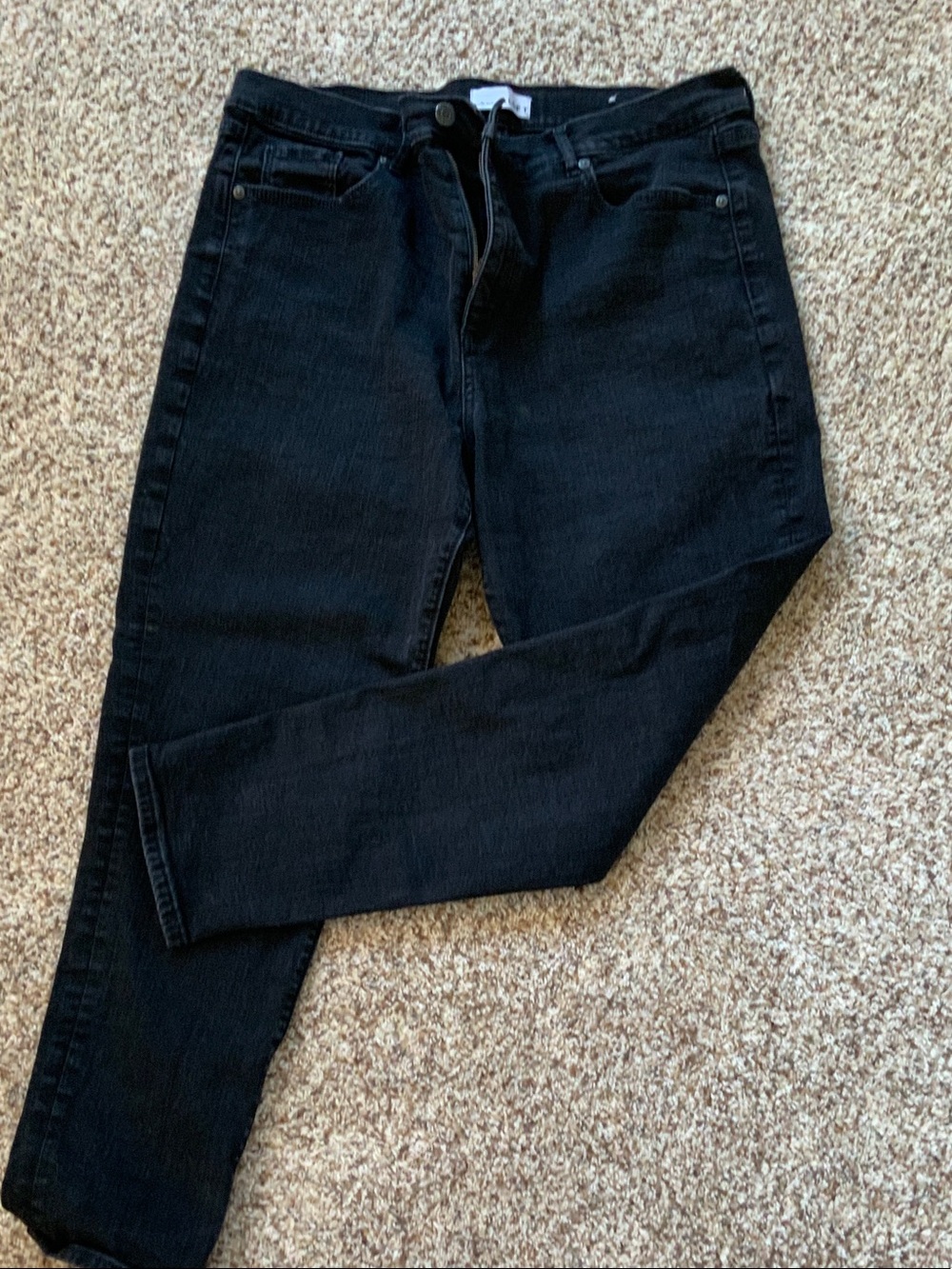 LOFT Women’s Skinny Jeans in Black
